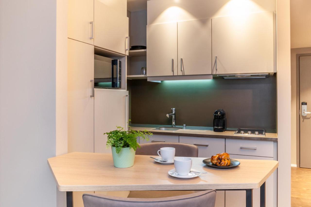 One-Bedroom Apartment,1259334994:JPEG