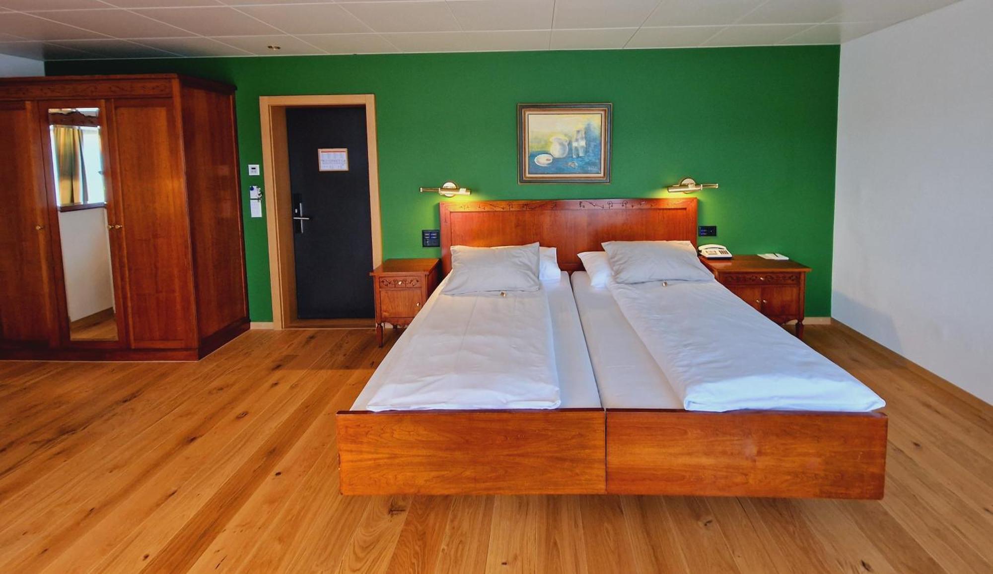 Superior Double Room Balcony,1571276384:JPEG
