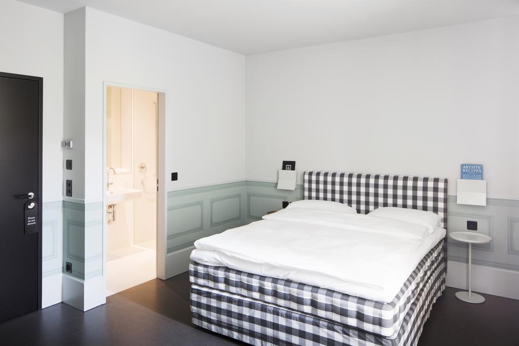 Medium Double Room,1185709531:JPEG